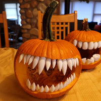 Sharp Teeth (28 PCS)